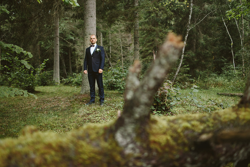 3-wedding-in-forest