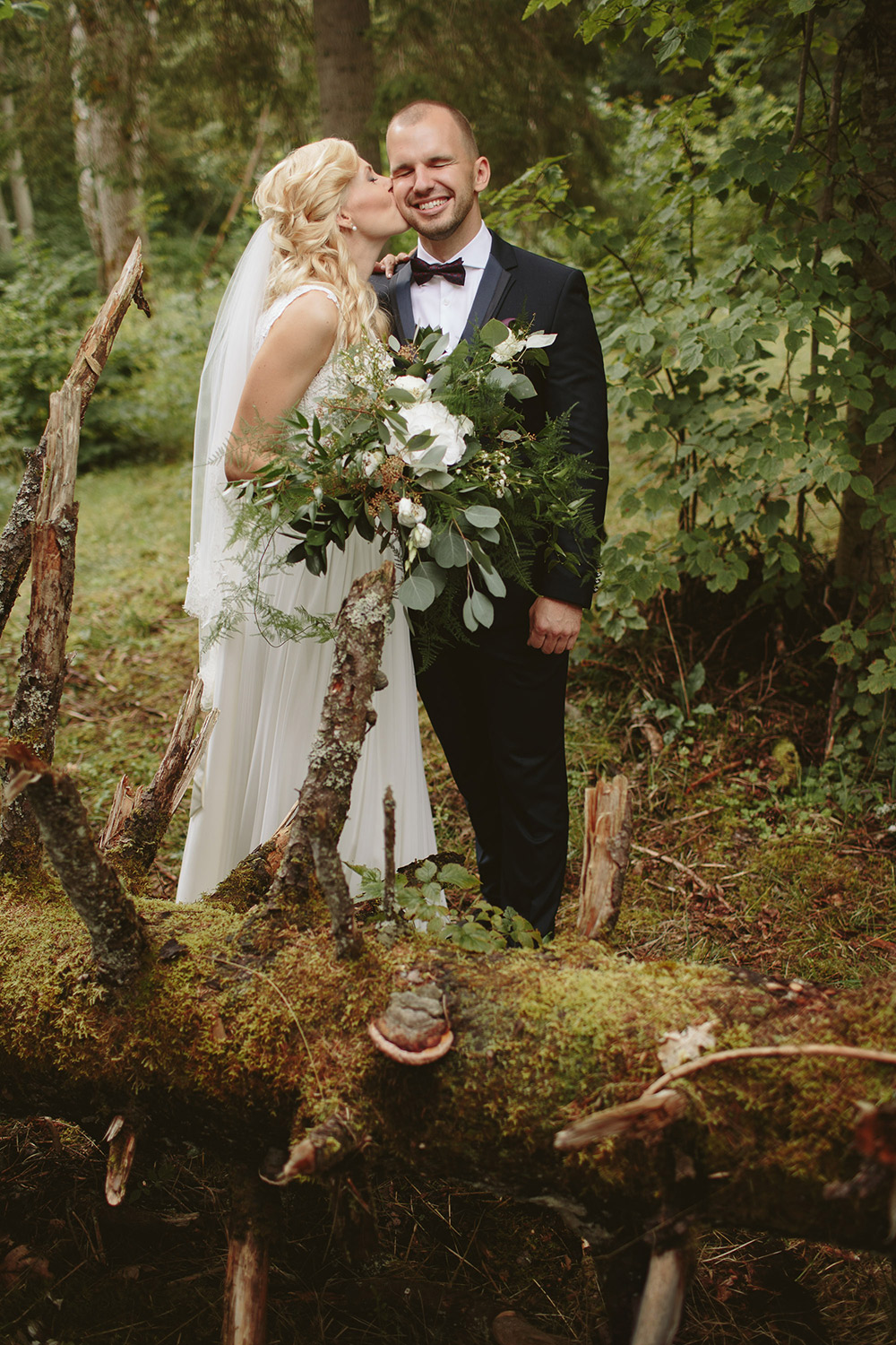 7-stockholm-forest-wedding